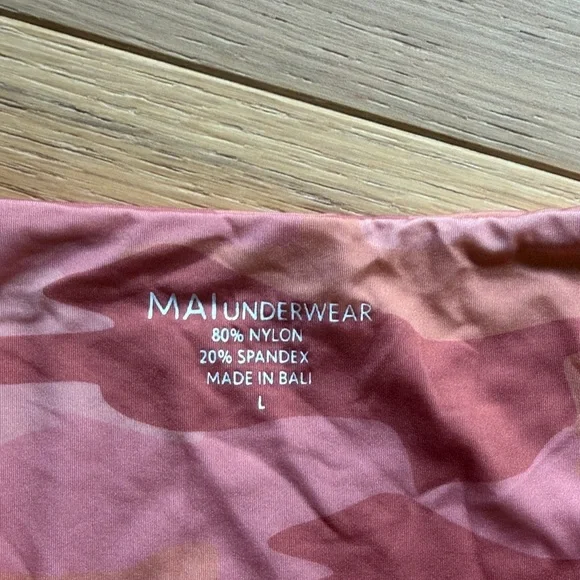 Mai Everydaybodysuit in terracotta camo, NWT size L - Picture 4 of 4